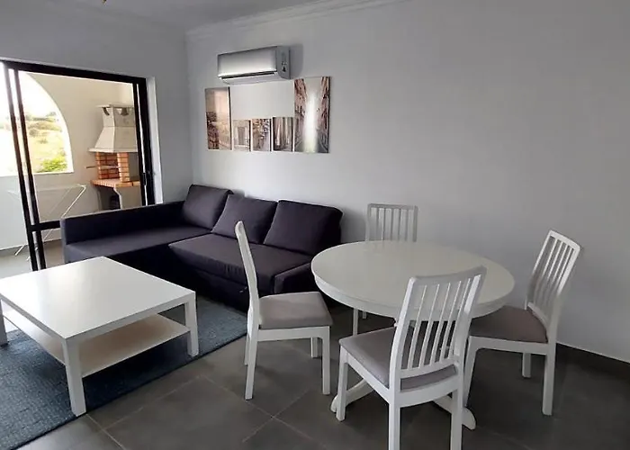 Apartment Mareta Oasis: Poolside Retreat Steps From Shore Sagres